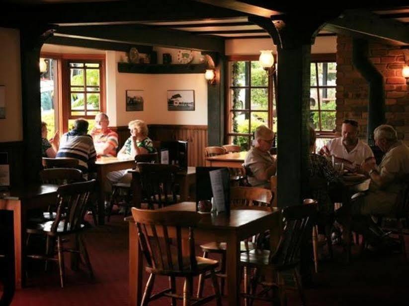 Montville Mountain Inn Exteriör bild