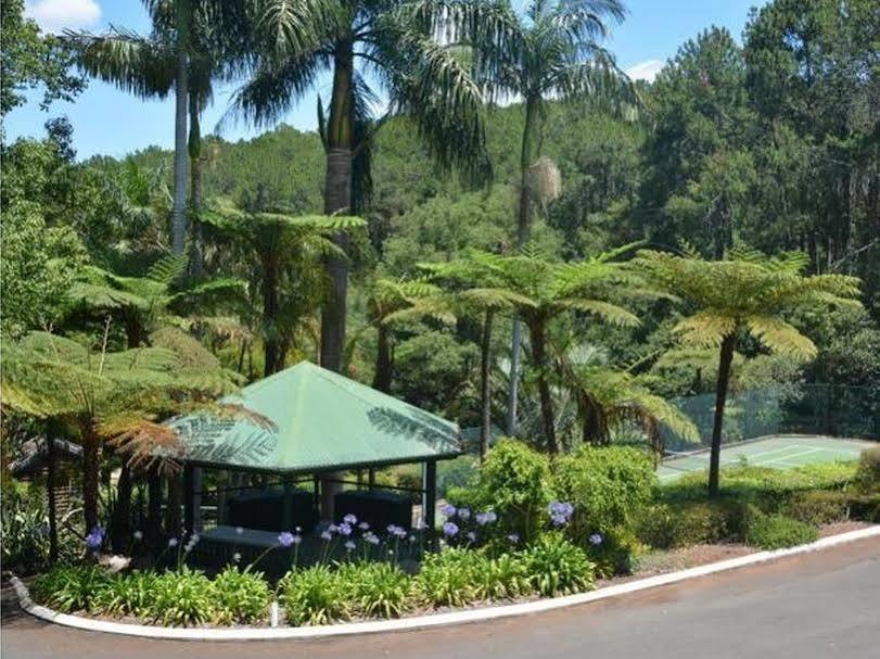 Montville Mountain Inn Exteriör bild