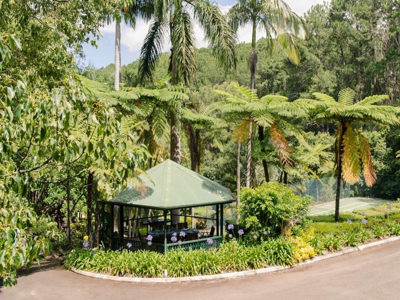 Montville Mountain Inn Exteriör bild